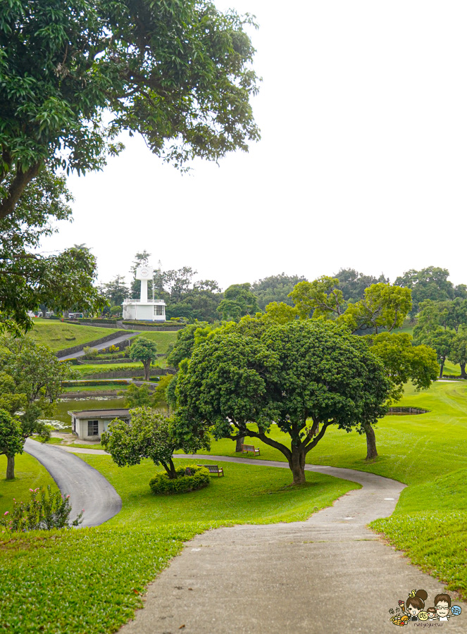 高雄果嶺自然公園 高雄最大後花園 原高雄高爾夫球場 草地 免費 超大 巨大 秘境