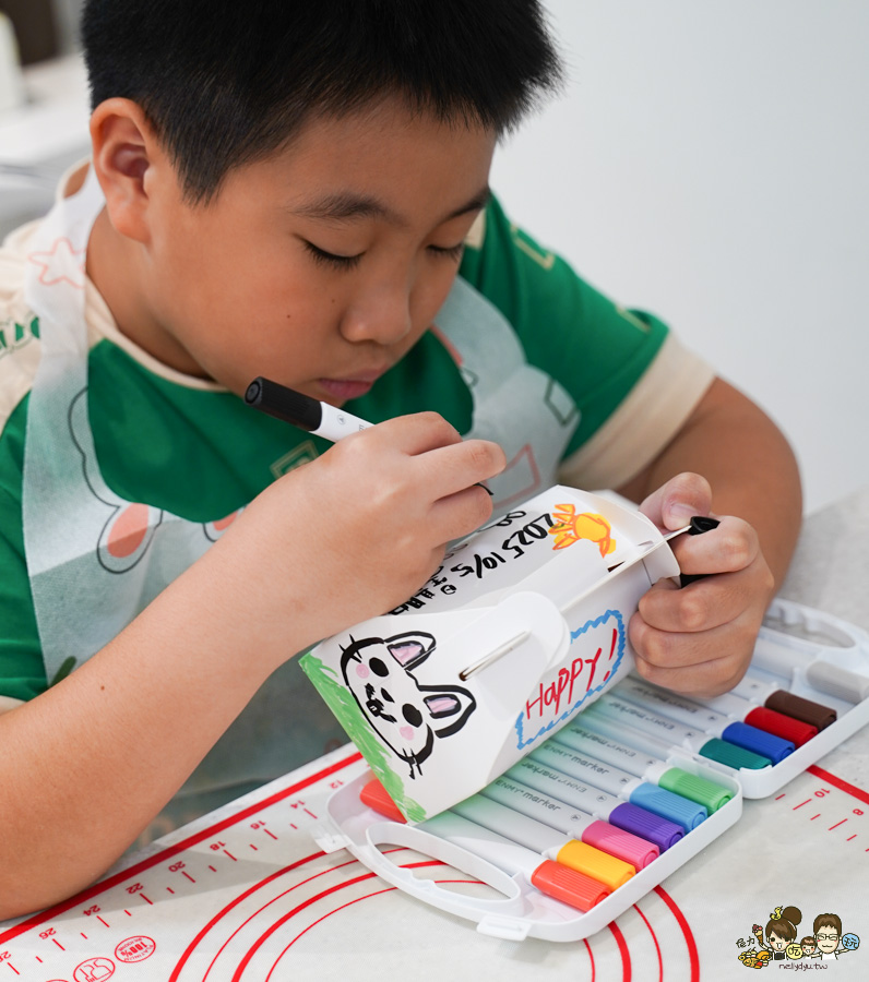  Little Ant 小螞蟻手作烘焙坊 DIY課程 高雄甜點 蛋糕 生乳捲 巨蛋 左營 好吃 推薦 親子烘焙 課程 專業課程