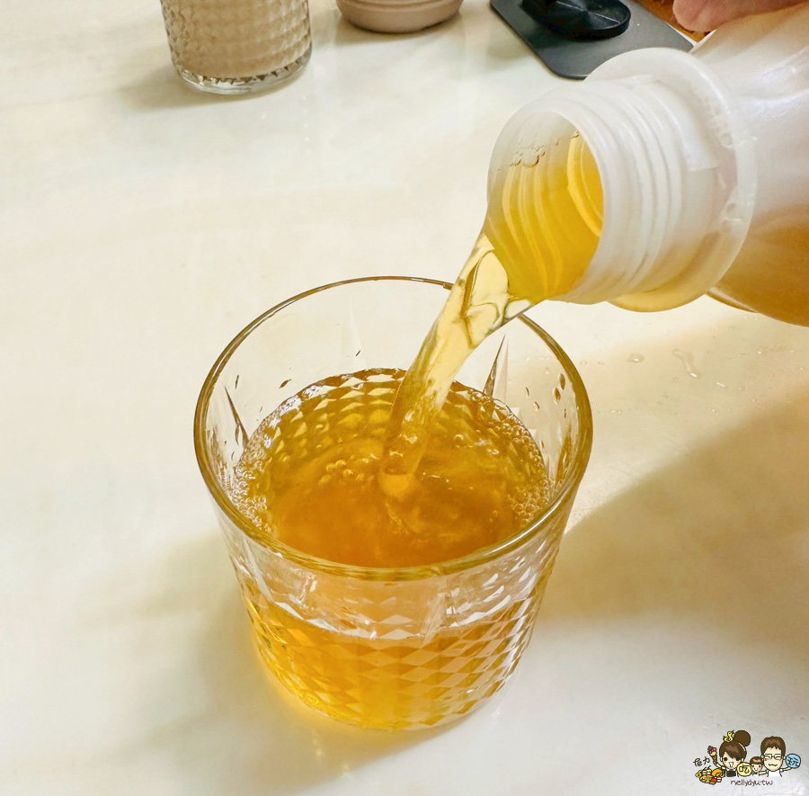 祥裕茶行 茶飲 手搖 高雄 茶行賣飲料 不添加冰塊 紅茶牛奶