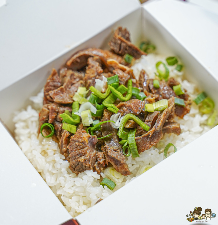 小赤佬干鍋 文學店 高鐵美食 左營美食 消夜 晚餐 夜貓族 推薦 好吃 必吃 高雄必吃