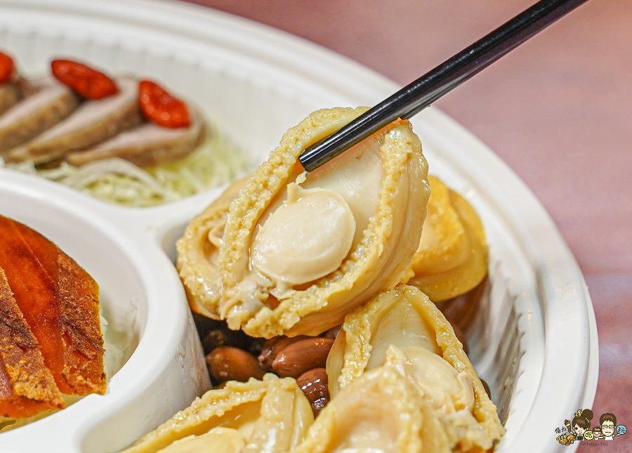 高雄年菜外帶餐廳推薦、2026漢來除夕外帶團圓餐、福園台菜海鮮餐廳、漢來巨蛋宴會廳、高雄除夕外帶推薦 2026高雄外帶年菜、年菜、高雄年菜外帶、自取外送服務、早鳥優惠、除夕圍爐、高雄除夕、米其林入選餐廳、福園、漢來宴會廳