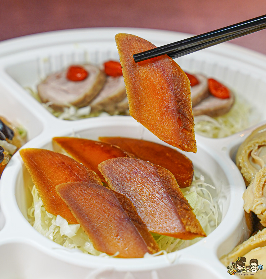 高雄年菜外帶餐廳推薦、2026漢來除夕外帶團圓餐、福園台菜海鮮餐廳、漢來巨蛋宴會廳、高雄除夕外帶推薦 2026高雄外帶年菜、年菜、高雄年菜外帶、自取外送服務、早鳥優惠、除夕圍爐、高雄除夕、米其林入選餐廳、福園、漢來宴會廳