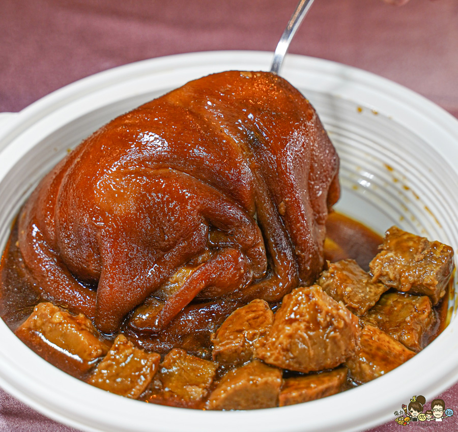 高雄年菜外帶餐廳推薦、2026漢來除夕外帶團圓餐、福園台菜海鮮餐廳、漢來巨蛋宴會廳、高雄除夕外帶推薦 2026高雄外帶年菜、年菜、高雄年菜外帶、自取外送服務、早鳥優惠、除夕圍爐、高雄除夕、米其林入選餐廳、福園、漢來宴會廳