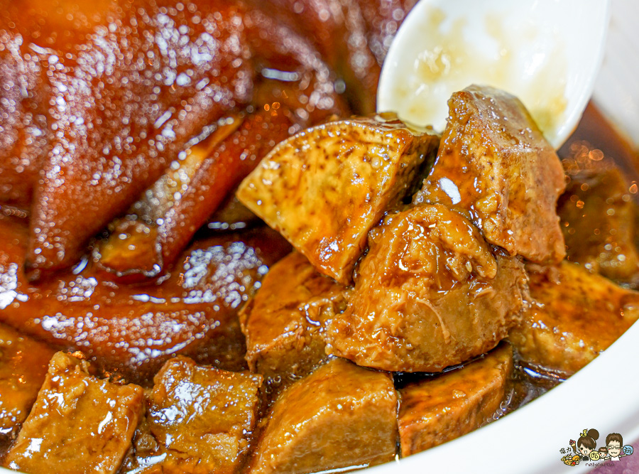 高雄年菜外帶餐廳推薦、2026漢來除夕外帶團圓餐、福園台菜海鮮餐廳、漢來巨蛋宴會廳、高雄除夕外帶推薦 2026高雄外帶年菜、年菜、高雄年菜外帶、自取外送服務、早鳥優惠、除夕圍爐、高雄除夕、米其林入選餐廳、福園、漢來宴會廳