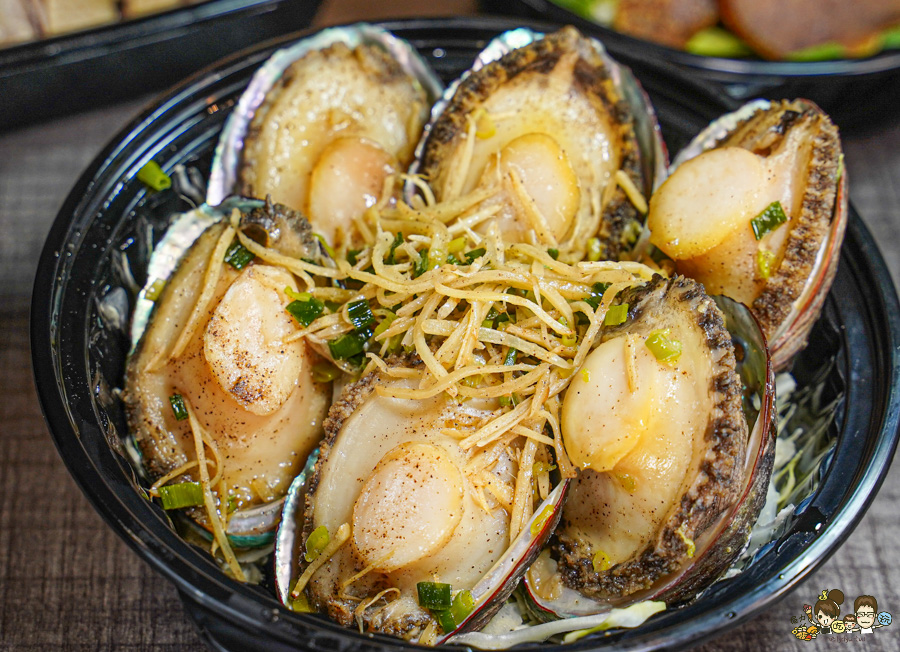 高雄年菜首選 外帶年菜 團圓 外帶 芳師傅私房菜 必吃 好吃 辦桌 佳餚 便宜 大份量