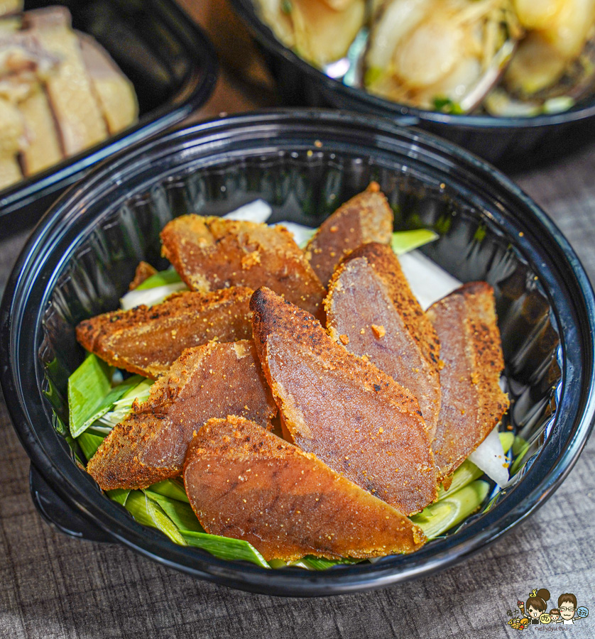 高雄年菜首選 外帶年菜 團圓 外帶 芳師傅私房菜 必吃 好吃 辦桌 佳餚 便宜 大份量