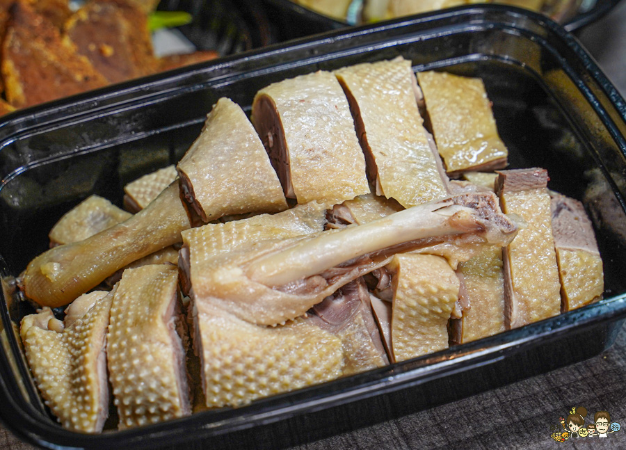 高雄年菜首選 外帶年菜 團圓 外帶 芳師傅私房菜 必吃 好吃 辦桌 佳餚 便宜 大份量