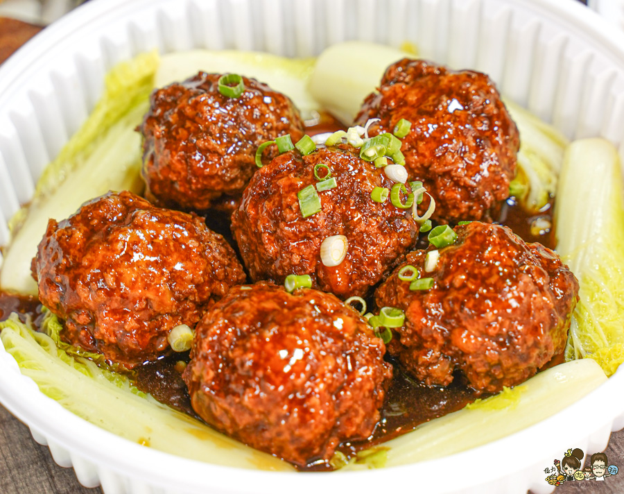 高雄年菜首選 外帶年菜 團圓 外帶 芳師傅私房菜 必吃 好吃 辦桌 佳餚 便宜 大份量