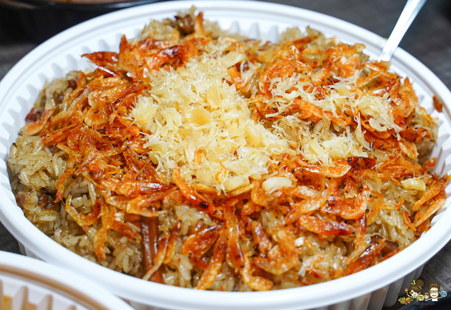 高雄年菜首選 外帶年菜 團圓 外帶 芳師傅私房菜 必吃 好吃 辦桌 佳餚 便宜 大份量