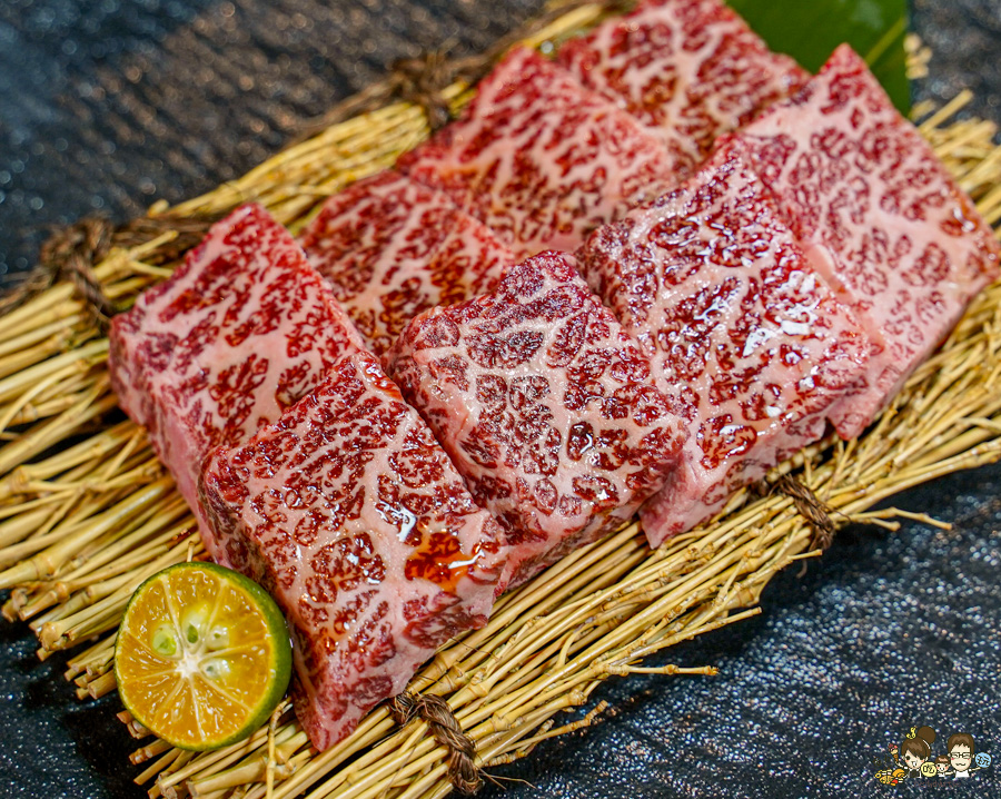 文山葵燒肉 高雄燒肉 必吃 好吃 獨家 特色 山葵 獨門 文山特區 聚餐 好吃