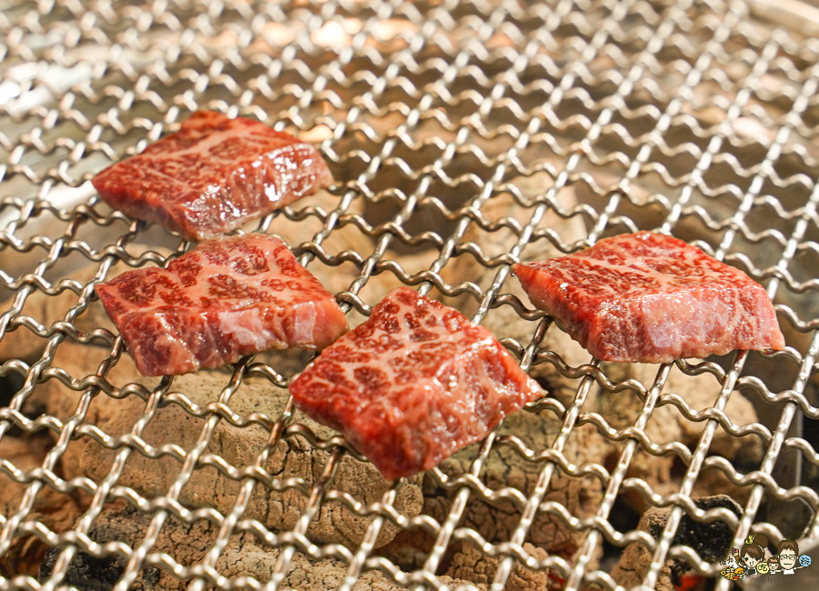 文山葵燒肉 高雄燒肉 必吃 好吃 獨家 特色 山葵 獨門 文山特區 聚餐 好吃