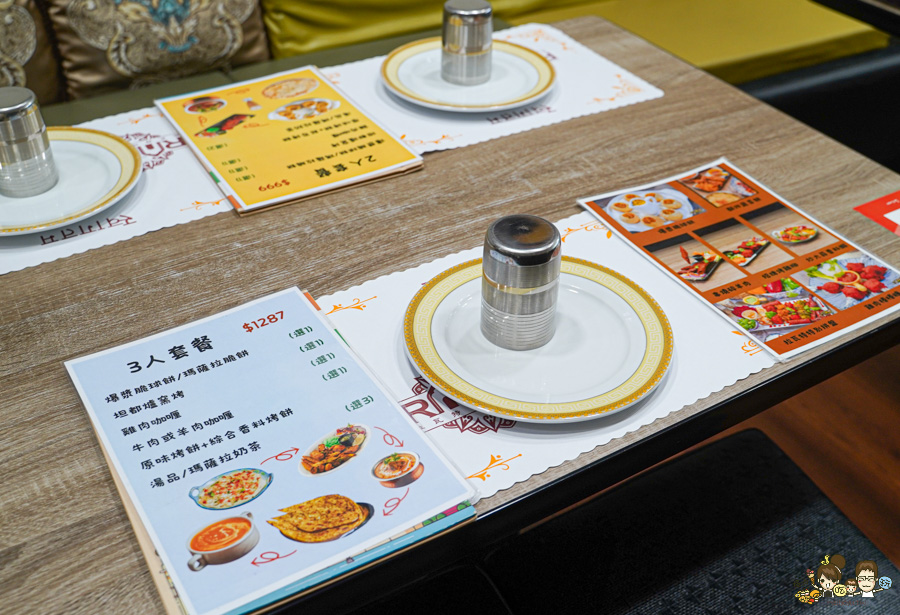  拉瓦特印度餐廳 印度料理 印度老闆 印度主廚 烤餅 爐烤 串燒 異國 風味 聚餐 推薦 好吃 文山特區 