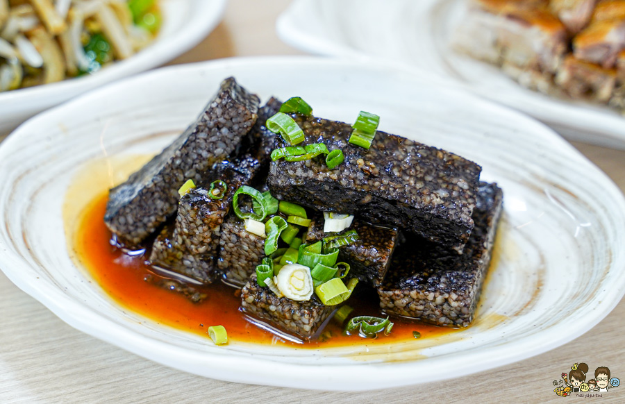 偶鵝嚐嚐 高雄鵝肉 最美鵝肉店 平價 好停車 湖內美食 必吃 招牌 特色