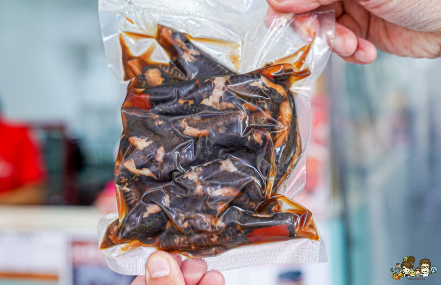 高雄 越南烤雞王 烤雞 獨家 招牌香檸雞 台式椒鹽雞 上癮胡椒雞 蒜香雞  雞腳凍 滷雞腳 獨家 特製 脆皮烤雞