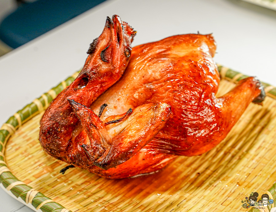 高雄 越南烤雞王 烤雞 獨家 招牌香檸雞 台式椒鹽雞 上癮胡椒雞 蒜香雞  雞腳凍 滷雞腳 獨家 特製 脆皮烤雞