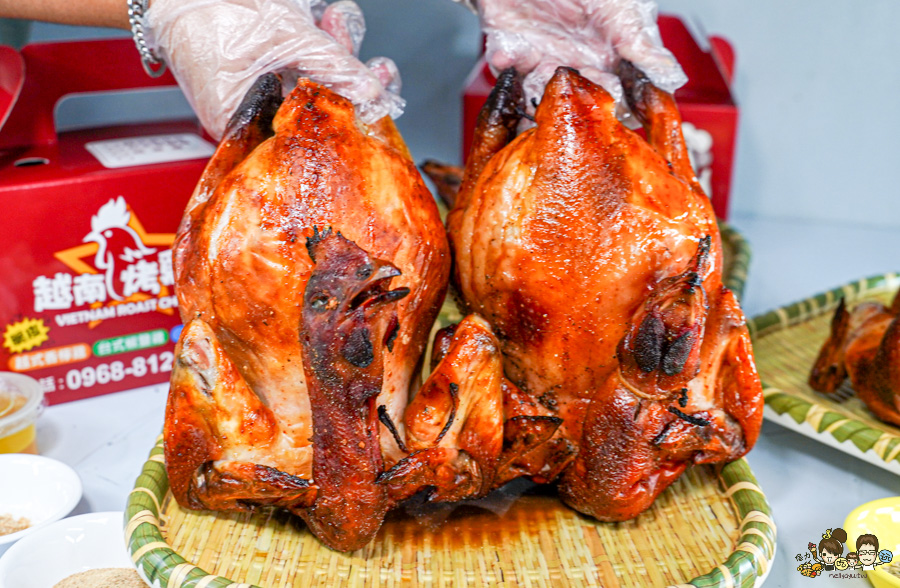 高雄 越南烤雞王 烤雞 獨家 招牌香檸雞 台式椒鹽雞 上癮胡椒雞 蒜香雞  雞腳凍 滷雞腳 獨家 特製 脆皮烤雞