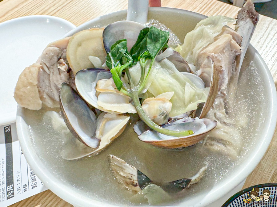 高雄雞湯 美良家 麻油麵線 麵食 熱河美食 推薦 高醫 高雄美食