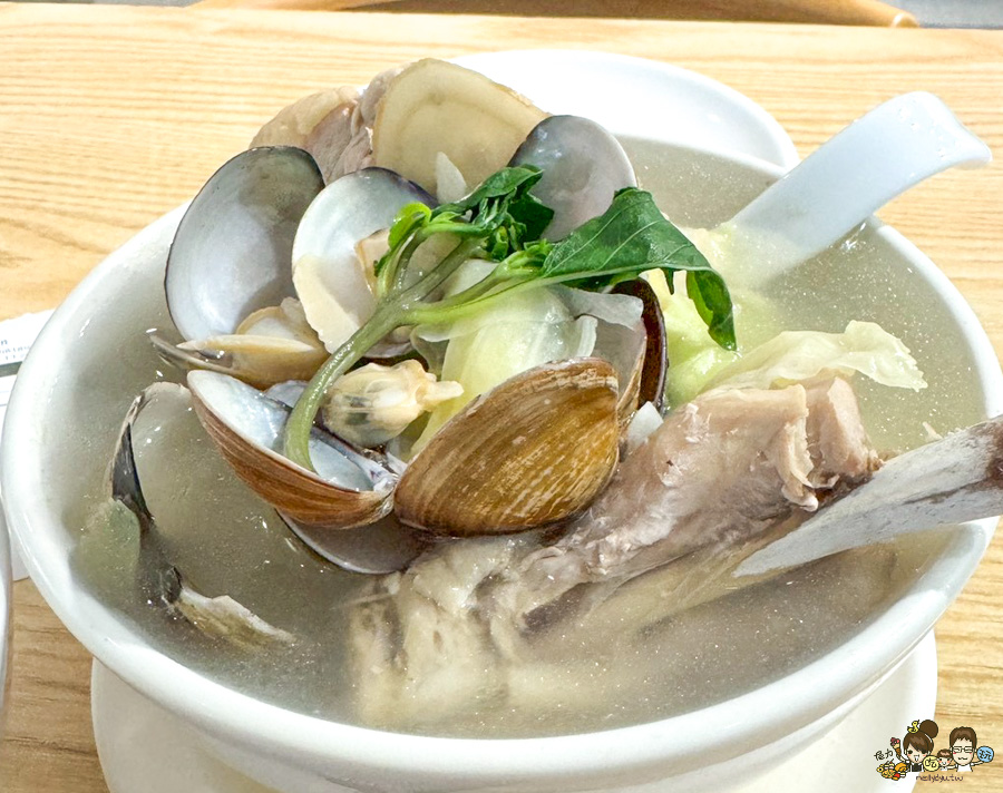 高雄雞湯 美良家 麻油麵線 麵食 熱河美食 推薦 高醫 高雄美食