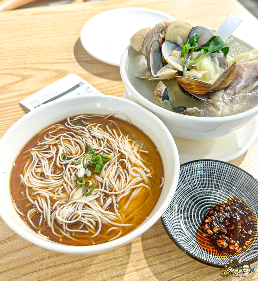 高雄雞湯 美良家 麻油麵線 麵食 熱河美食 推薦 高醫 高雄美食