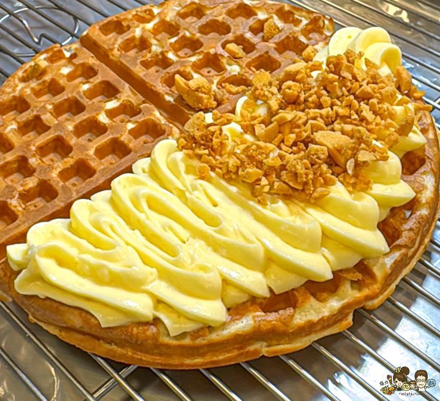 高雄小木屋 四維路 好吃鬆餅 專賣店 約會 聚餐 下午茶 點心甜點 爆量 銅板價格 爆料