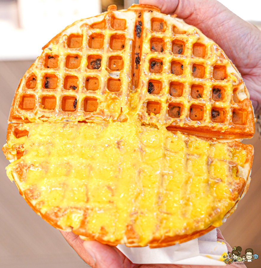 高雄小木屋 四維路 好吃鬆餅 專賣店 約會 聚餐 下午茶 點心甜點 爆量 銅板價格 爆料