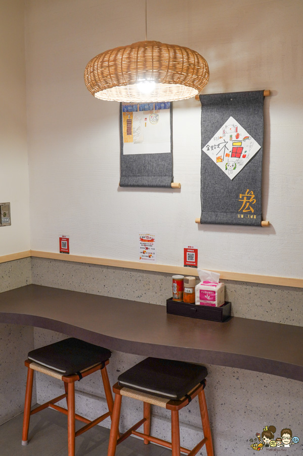 宏麵屋 高雄拉麵 好吃拉麵 必吃 在第十年 河堤社區 河堤美食 必吃 排隊 好吃 推薦 拉麵