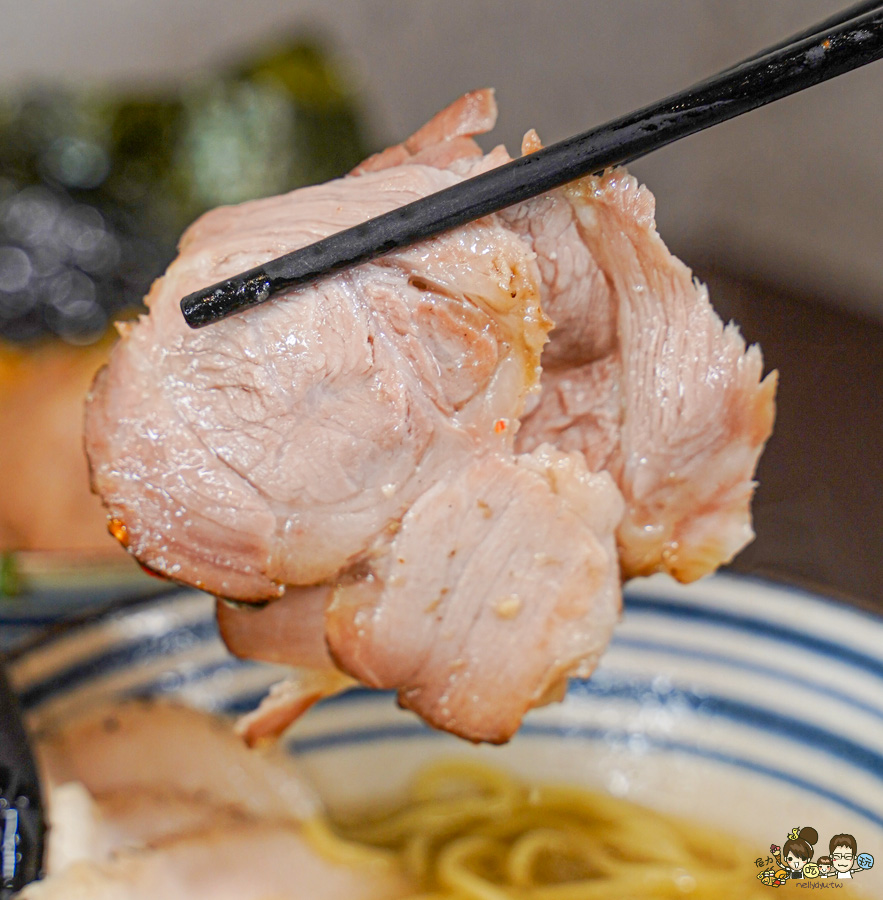 宏麵屋 高雄拉麵 好吃拉麵 必吃 在第十年 河堤社區 河堤美食 必吃 排隊 好吃 推薦 拉麵