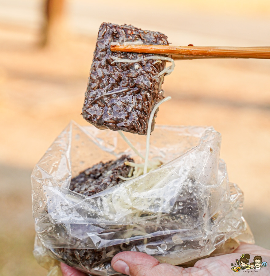 自由市場 醬鴨 天府醬鴨 傳承 好吃 回歸 必吃 排隊 麻辣鴨血 麻辣豆腐 豆乾 鳥蛋 好吃 推薦