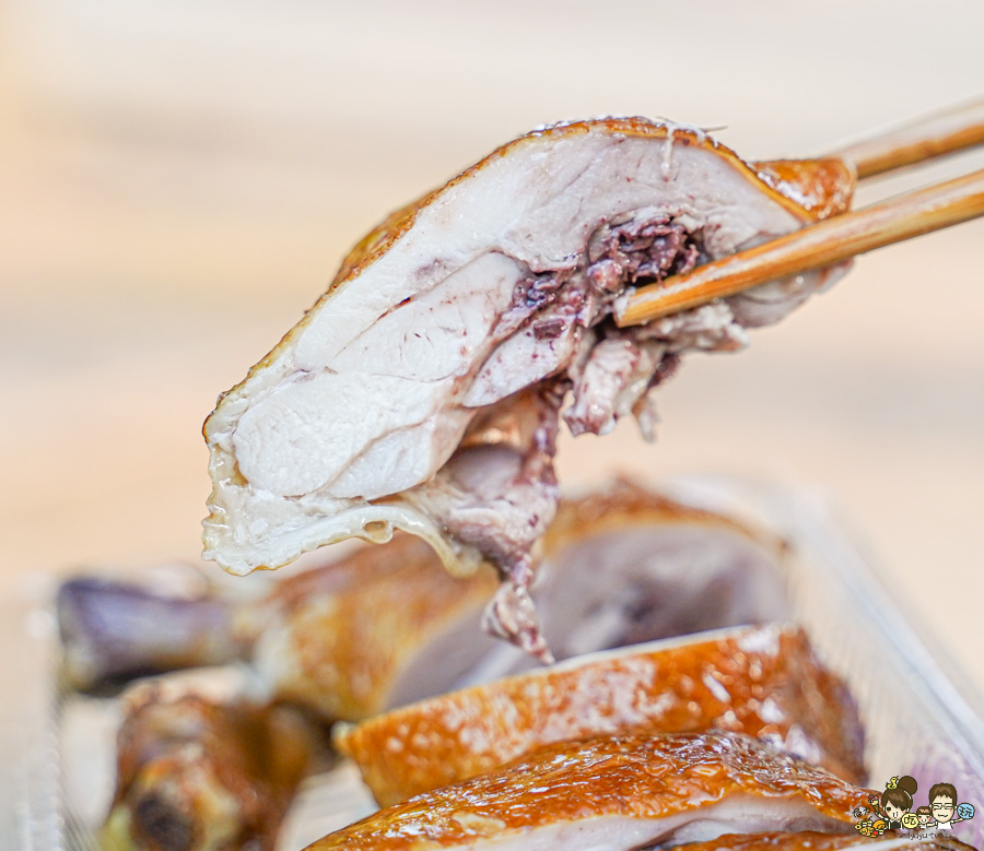 自由市場 醬鴨 天府醬鴨 傳承 好吃 回歸 必吃 排隊 麻辣鴨血 麻辣豆腐 豆乾 鳥蛋 好吃 推薦