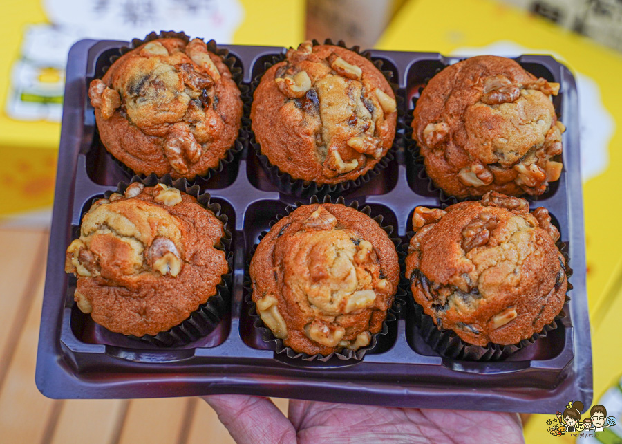 掌糕點 手撕蛋糕 芙蓉蛋塔 蛋黃酥 糕點 台南伴手禮 團購 甜點 蛋糕 月餅