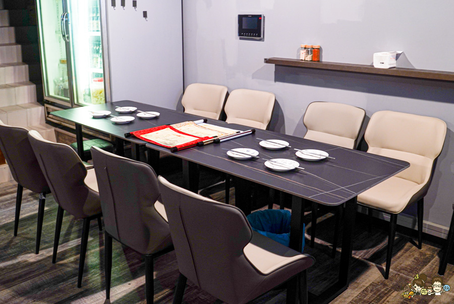 炙友日式餐廳 苓雅美食 日式料理 日本料理 生魚片 串燒 烤物 私房料理 特色 聚餐 聚會 消夜