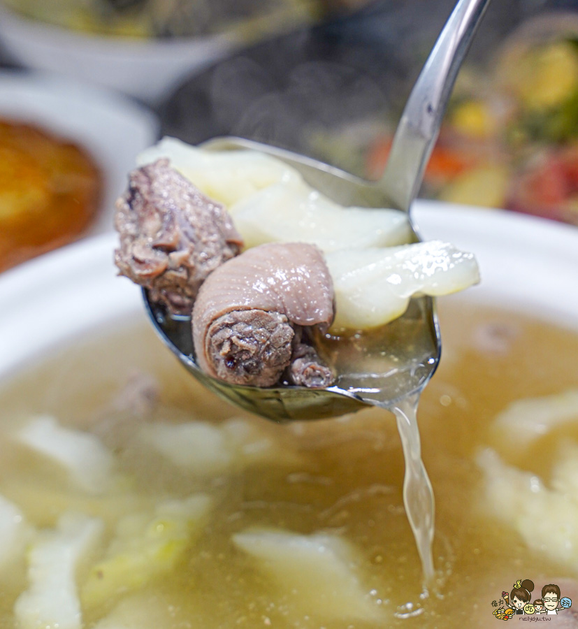 炙友日式餐廳 苓雅美食 日式料理 日本料理 生魚片 串燒 烤物 私房料理 特色 聚餐 聚會 消夜