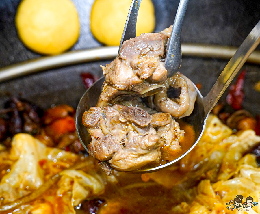 高雄 燉雞 鐵娘子鐵燉雞 私房菜 麵食 鍋物 楠梓美食 必吃 好吃