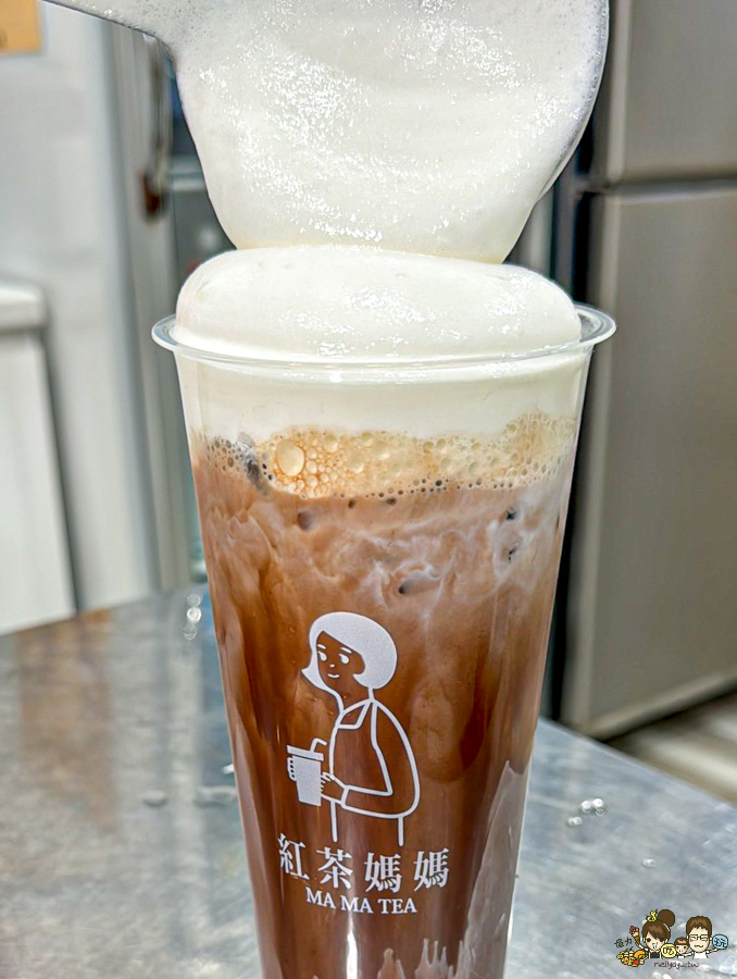 高雄首間 紅茶媽媽 手搖 奶蓋 紅茶 紅玉 上班族超愛 團購 好喝 高雄必喝