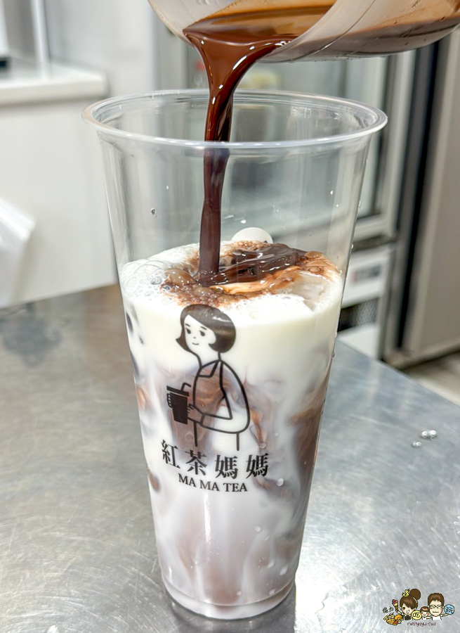 高雄首間 紅茶媽媽 手搖 奶蓋 紅茶 紅玉 上班族超愛 團購 好喝 高雄必喝