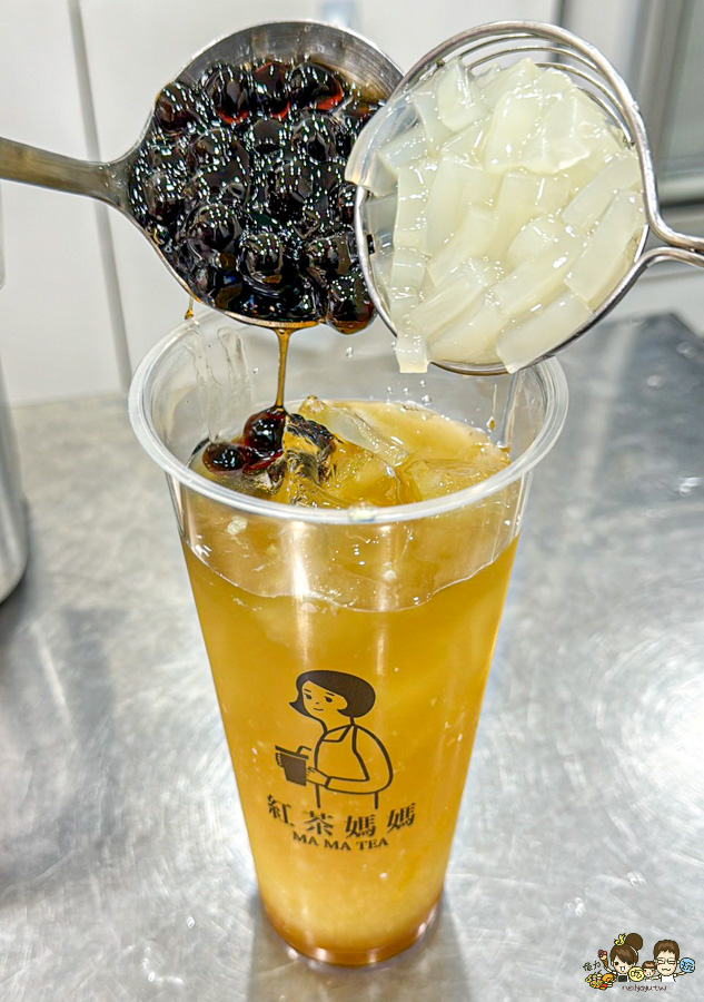 高雄首間 紅茶媽媽 手搖 奶蓋 紅茶 紅玉 上班族超愛 團購 好喝 高雄必喝