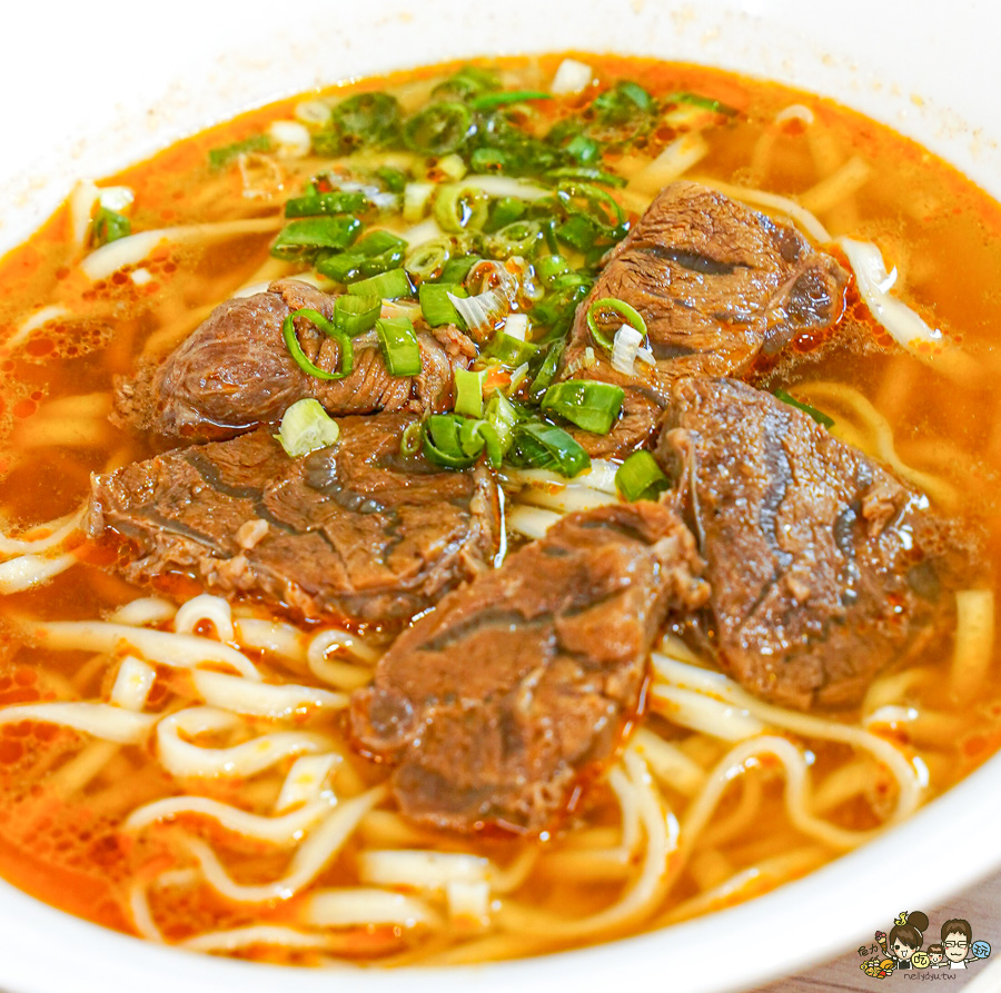 牛忘了呼吸 極品牛肉麵 麵食 乾拌 免費加湯 免費加麵 免費紅茶 必吃 高雄牛肉麵 韓國人都來吃