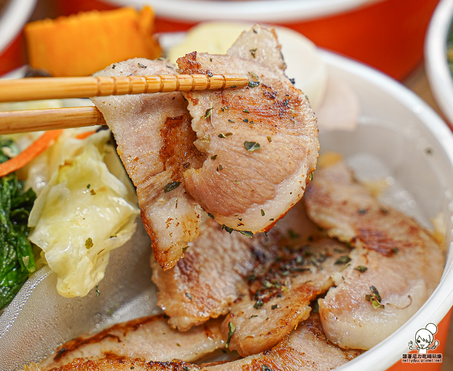 豐闔家開伙燒肉便當 燒肉 牛肉 醬燒 客製化便當 會議便當 菜飯 推薦 必吃 店狗 有名 像弄美食