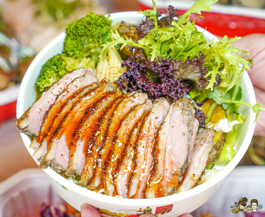 高雄年菜 外帶年菜 北高雄 左營 潮台菜 辦桌 團圓 秒殺 年味 豬腳 佛跳牆