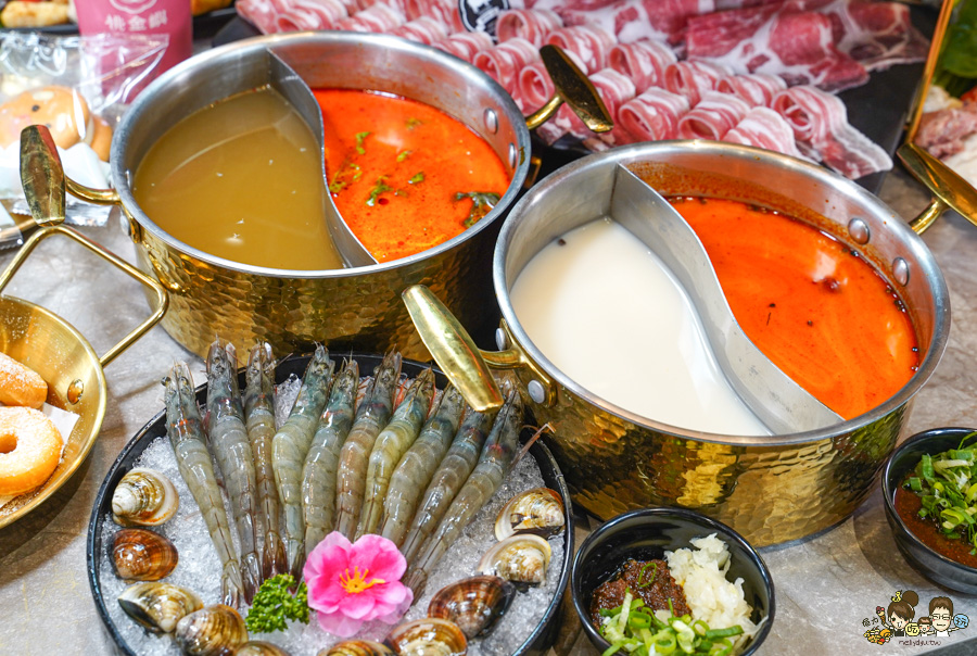 高雄鍋物 高雄火鍋 楠梓 楠梓聚餐 楠梓學區 學區 美食 桃金鍋物 自助吧 好吃 推薦 大肉盤 超值 