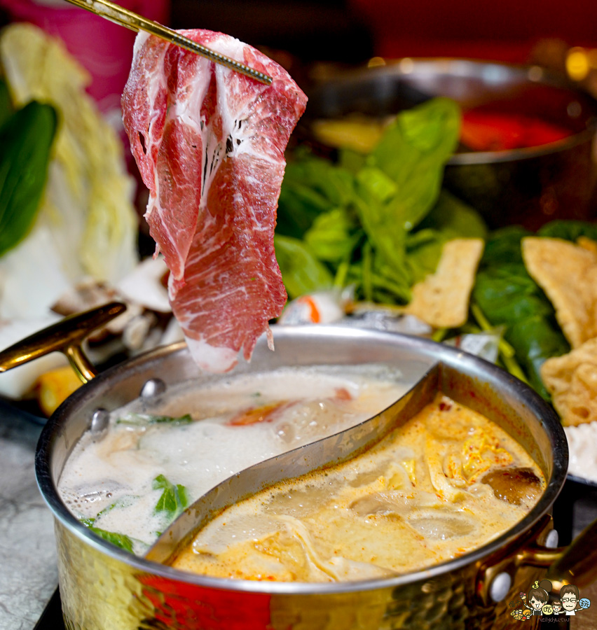 高雄鍋物 高雄火鍋 楠梓 楠梓聚餐 楠梓學區 學區 美食 桃金鍋物 自助吧 好吃 推薦 大肉盤 超值 