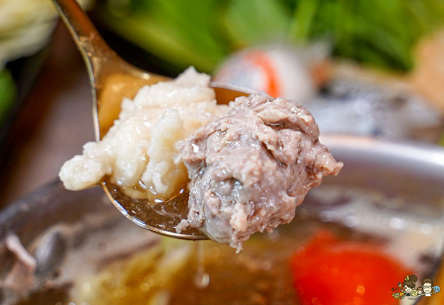 高雄鍋物 高雄火鍋 楠梓 楠梓聚餐 楠梓學區 學區 美食 桃金鍋物 自助吧 好吃 推薦 大肉盤 超值 