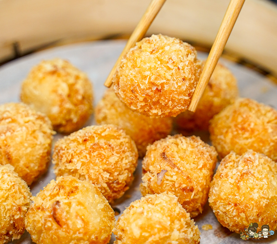 忠孝市場 寶弟港式點心站 港點 蒸龍 小吃 獨家 平價好吃 必吃 高雄港點推薦 炒飯 