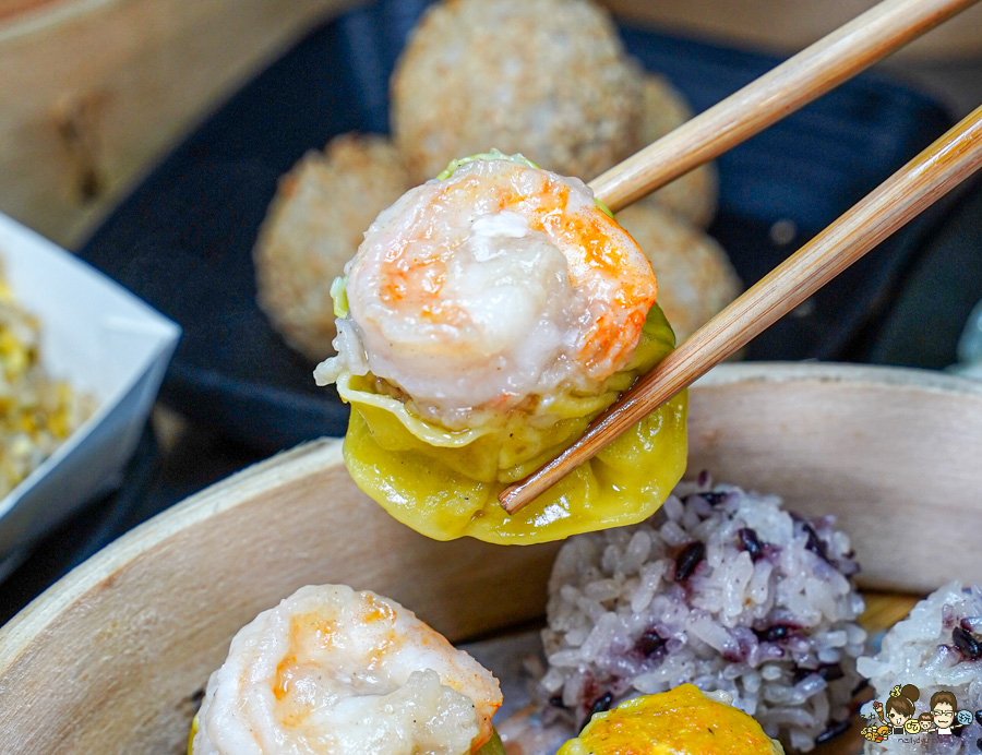 忠孝市場 寶弟港式點心站 港點 蒸龍 小吃 獨家 平價好吃 必吃 高雄港點推薦 炒飯 