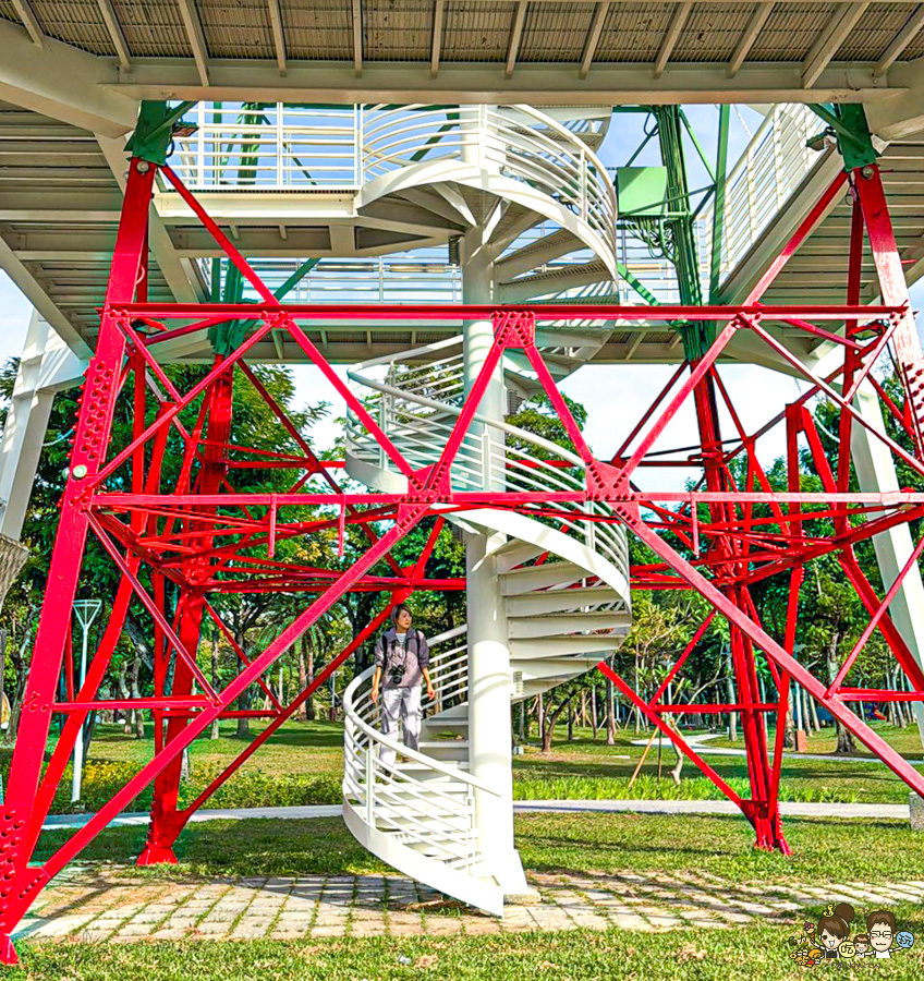 高雄公園 盤花公園 客家 客家文化館 旅遊 景點 愛河之心 濕地 公園 親子 家庭 散步 