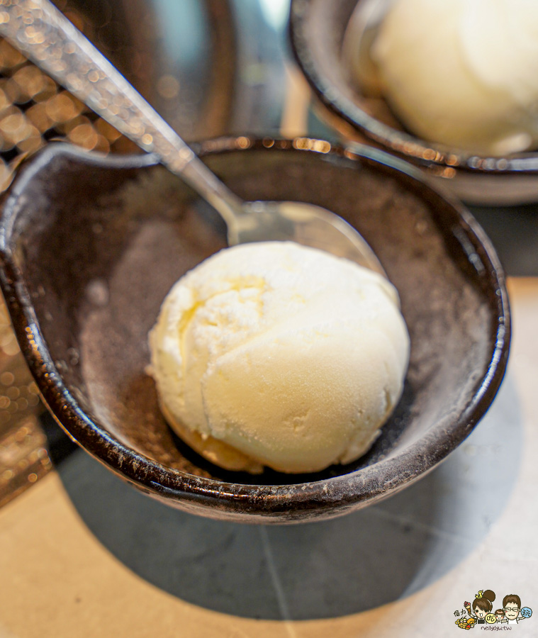 旗山燒肉 高雄燒肉 烤肉 必吃 白燒鰻 烤鰻魚 東明川日式燒肉