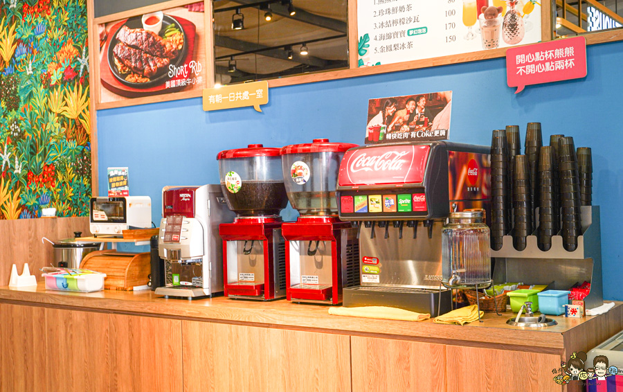 首次早鳥優惠 自助吧 歡樂 聚餐 推薦 親子 鳳山 牛室 牛排 排餐 約會 慶生 跨年 耶誕 必吃 必訪 文山特區'