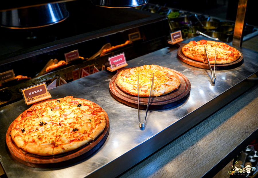首次早鳥優惠 自助吧 歡樂 聚餐 推薦 親子 鳳山 牛室 牛排 排餐 約會 慶生 跨年 耶誕 必吃 必訪 文山特區'