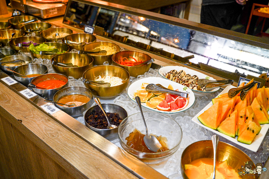 首次早鳥優惠 自助吧 歡樂 聚餐 推薦 親子 鳳山 牛室 牛排 排餐 約會 慶生 跨年 耶誕 必吃 必訪 文山特區'