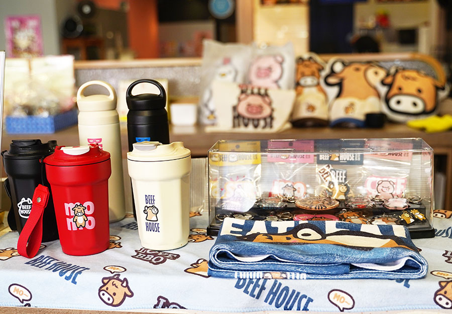 首次早鳥優惠 自助吧 歡樂 聚餐 推薦 親子 鳳山 牛室 牛排 排餐 約會 慶生 跨年 耶誕 必吃 必訪 文山特區'